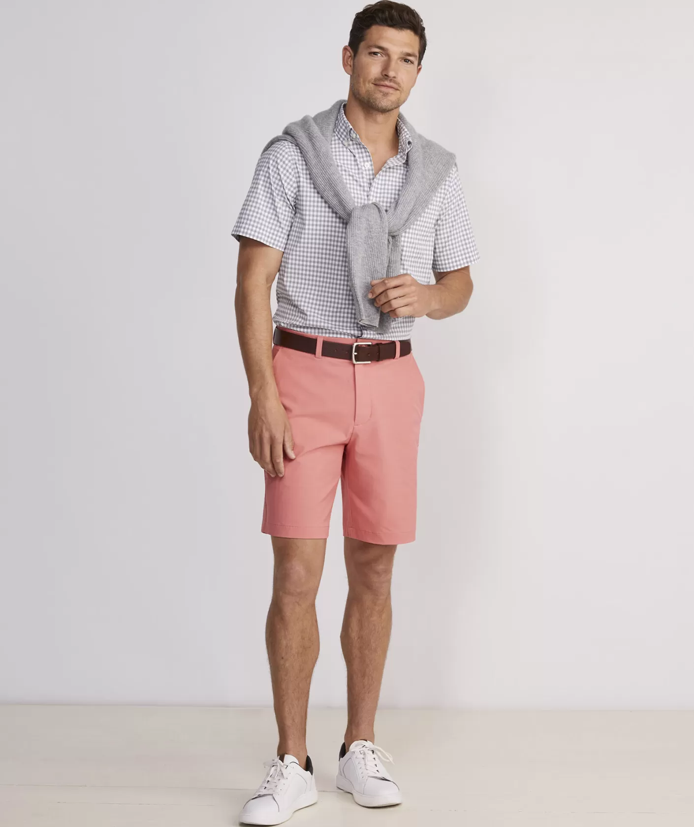 Vineyard Vines 9 Inch On-The-Go Shorts< Shorts