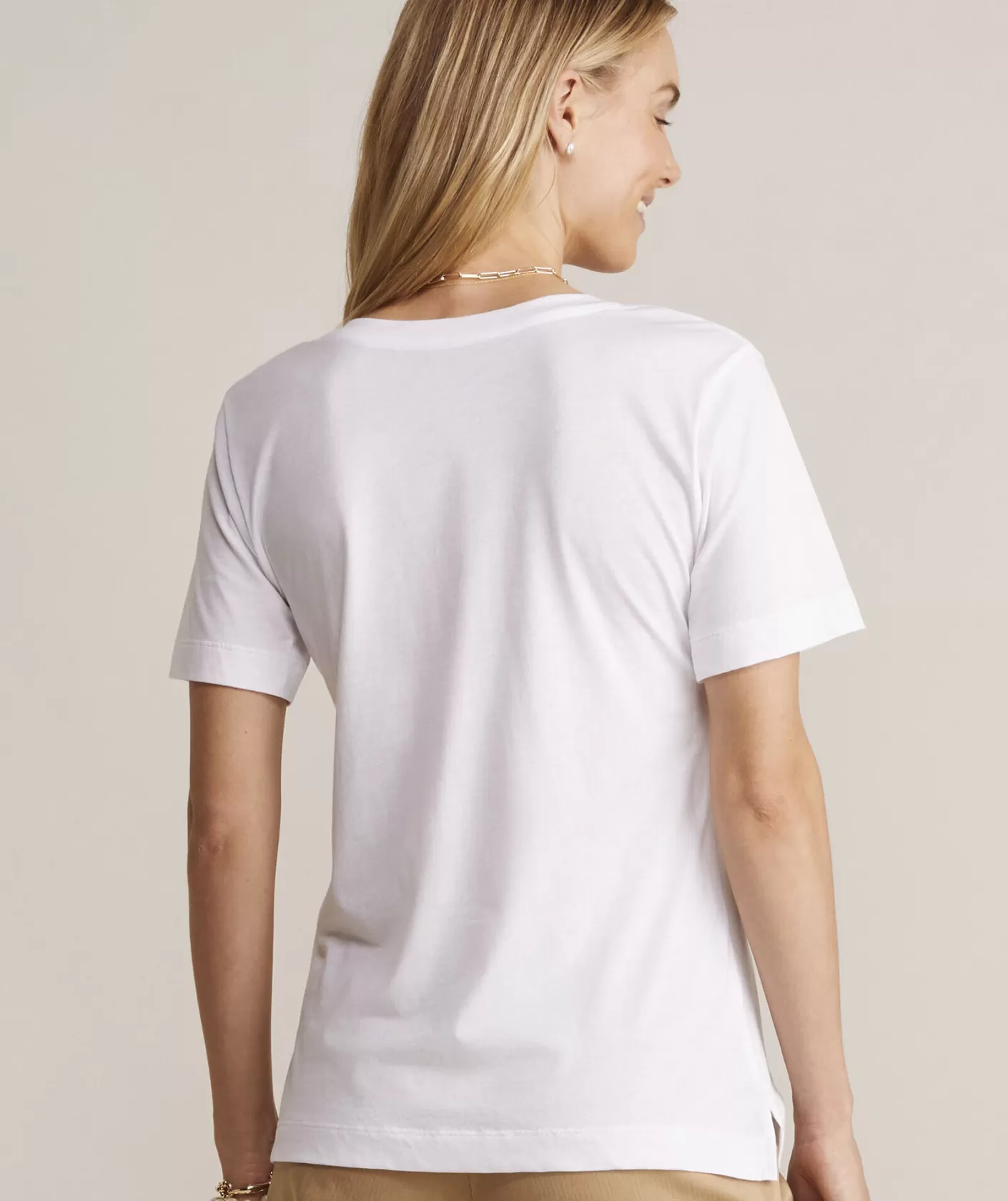 Vineyard Vines Pima Cotton V-Neck Tee< Tees