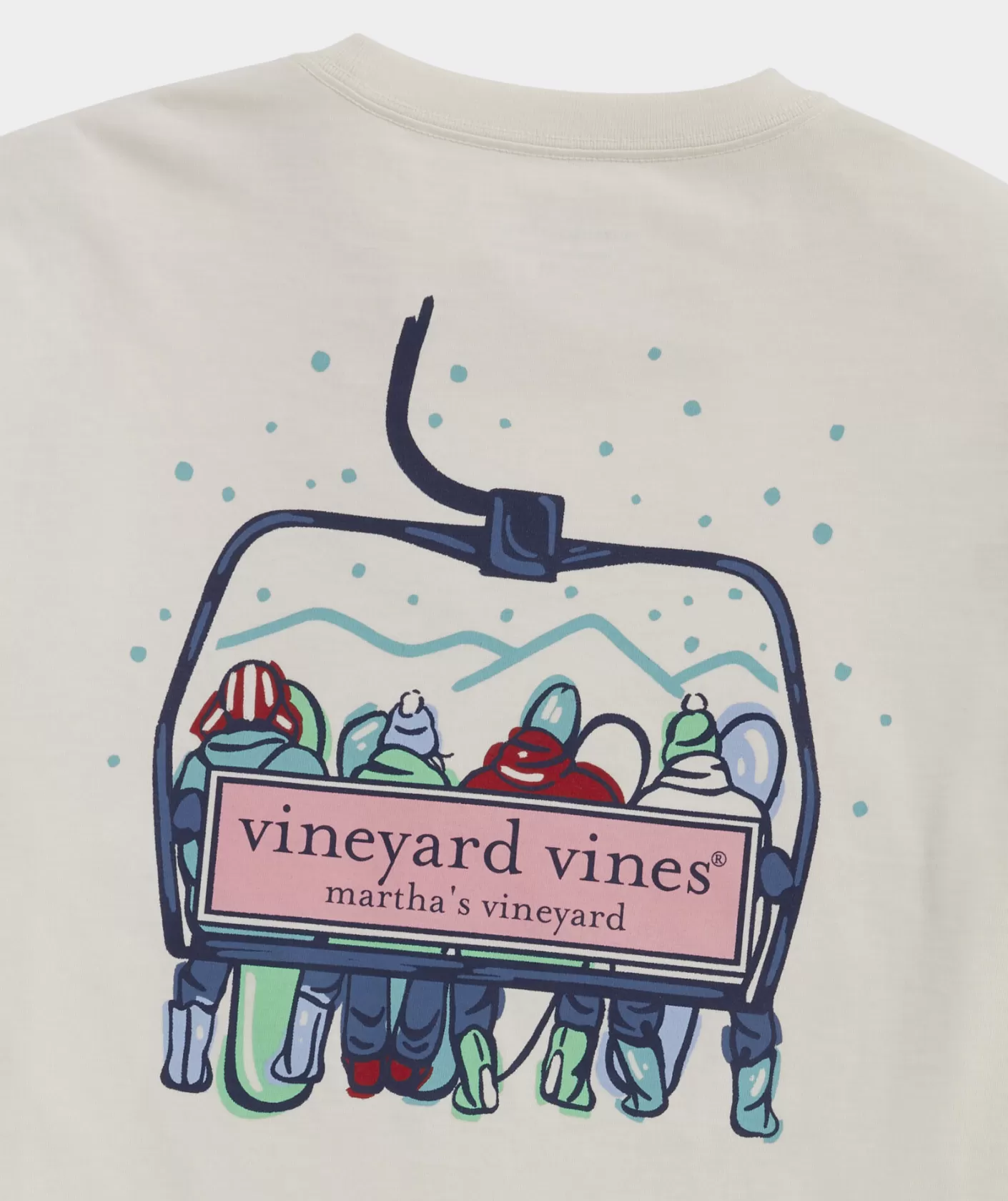 Vineyard Vines Ski Lift Logo Box Long-Sleeve Tee< Tees