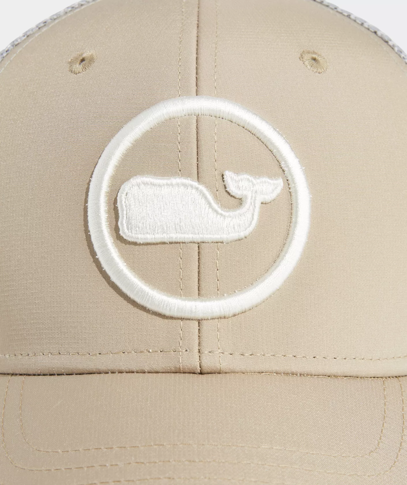 Vineyard Vines Whale Dot Performance Trucker Hat< Hats